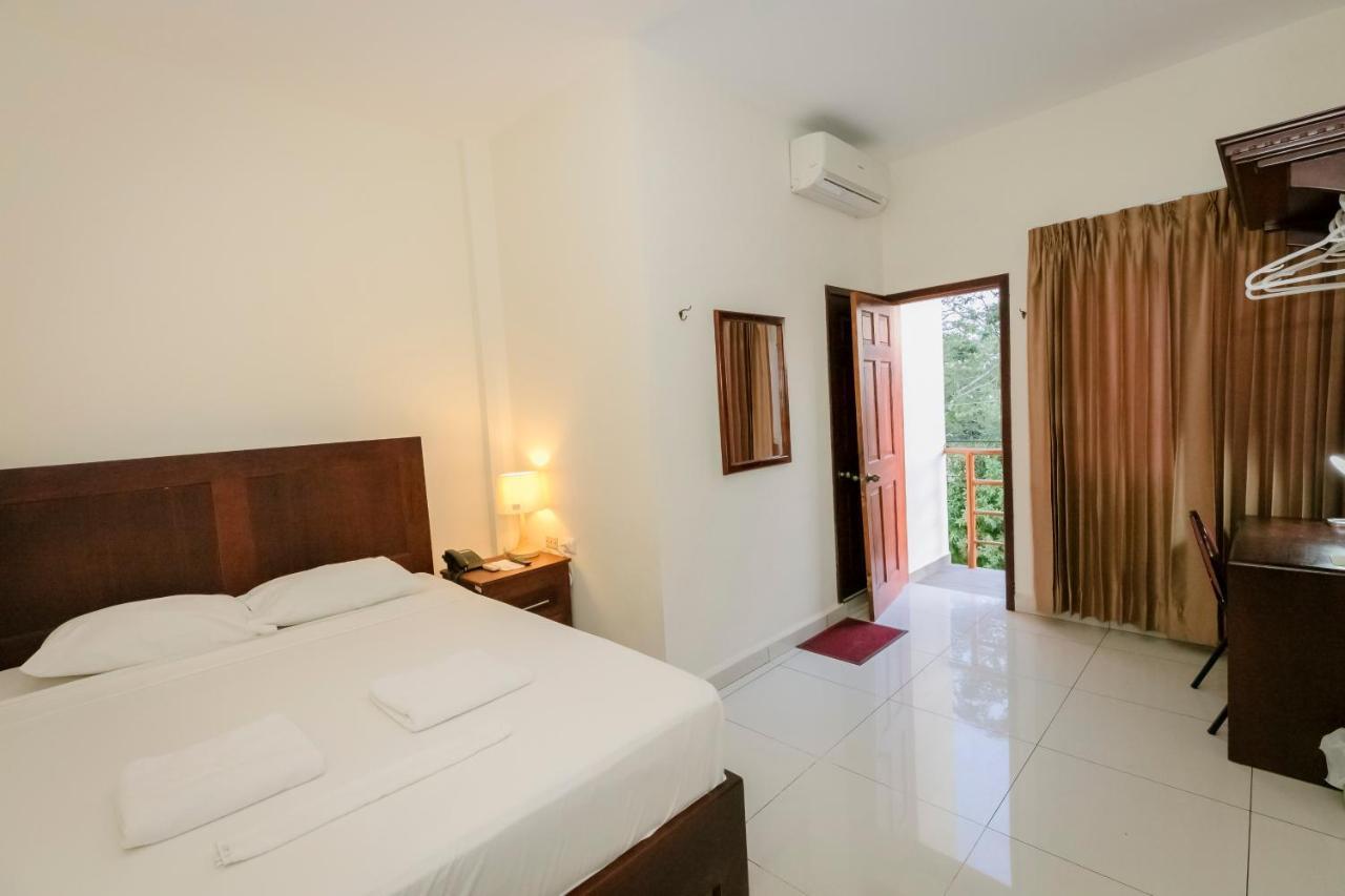 Santa Rosa de Lima Hotel Mediterraneo Inn מראה חיצוני תמונה