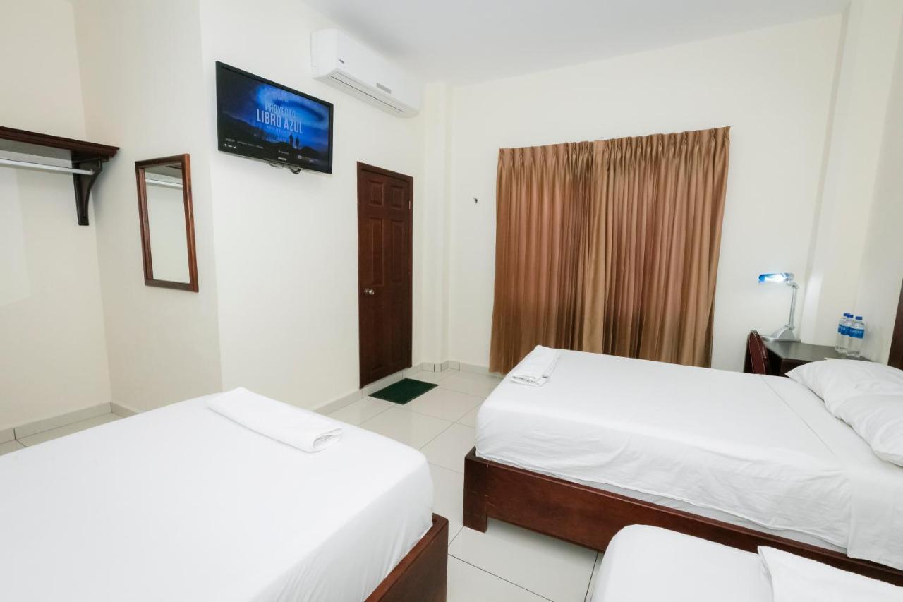 Santa Rosa de Lima Hotel Mediterraneo Inn מראה חיצוני תמונה