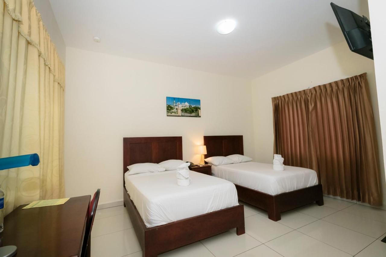 Santa Rosa de Lima Hotel Mediterraneo Inn מראה חיצוני תמונה