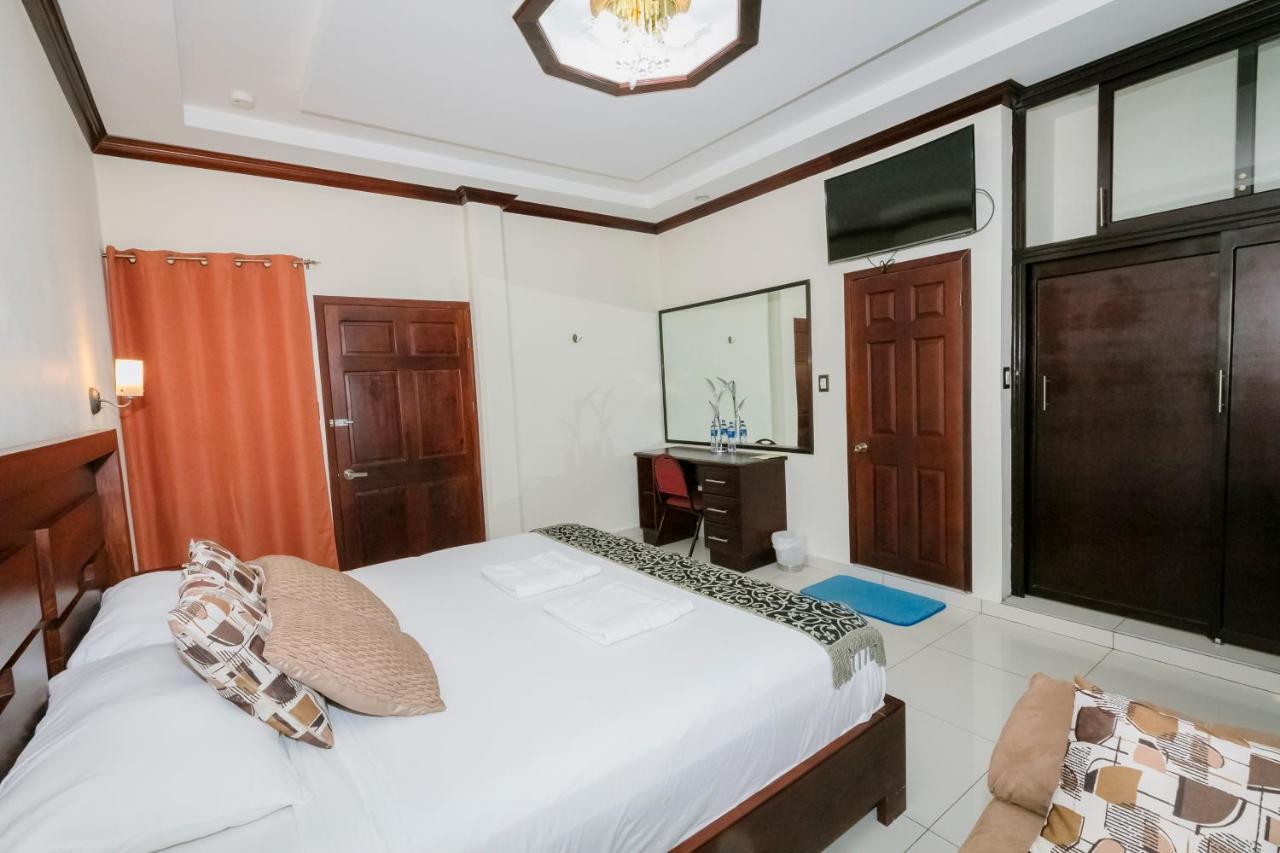 Santa Rosa de Lima Hotel Mediterraneo Inn מראה חיצוני תמונה
